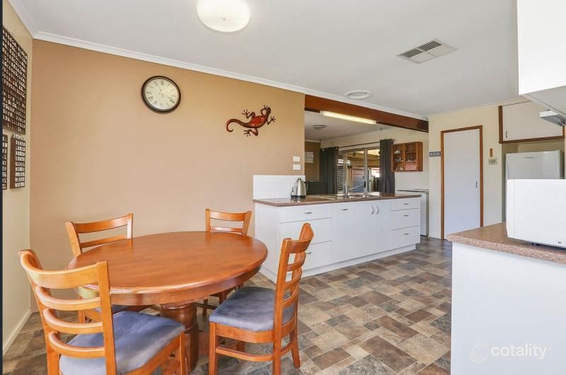 4 Richard St, Newcomb, VIC 3219