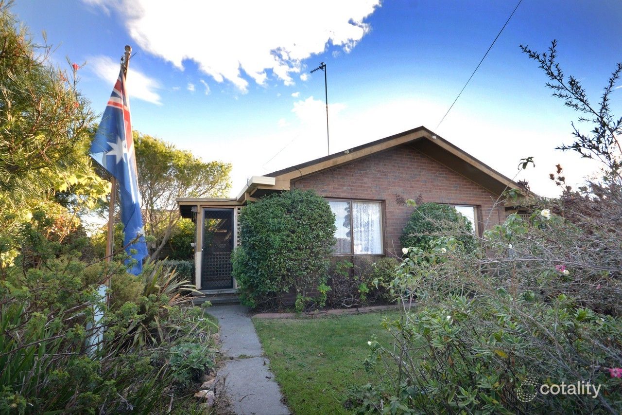 11 Kings Rd, Paynesville, VIC 3880