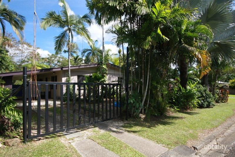 33 Pringle St, Mossman, QLD 4873