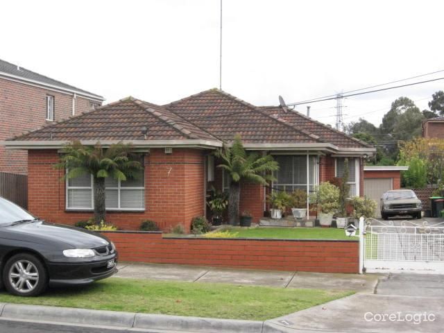 7 Deakin St, Essendon, VIC 3040