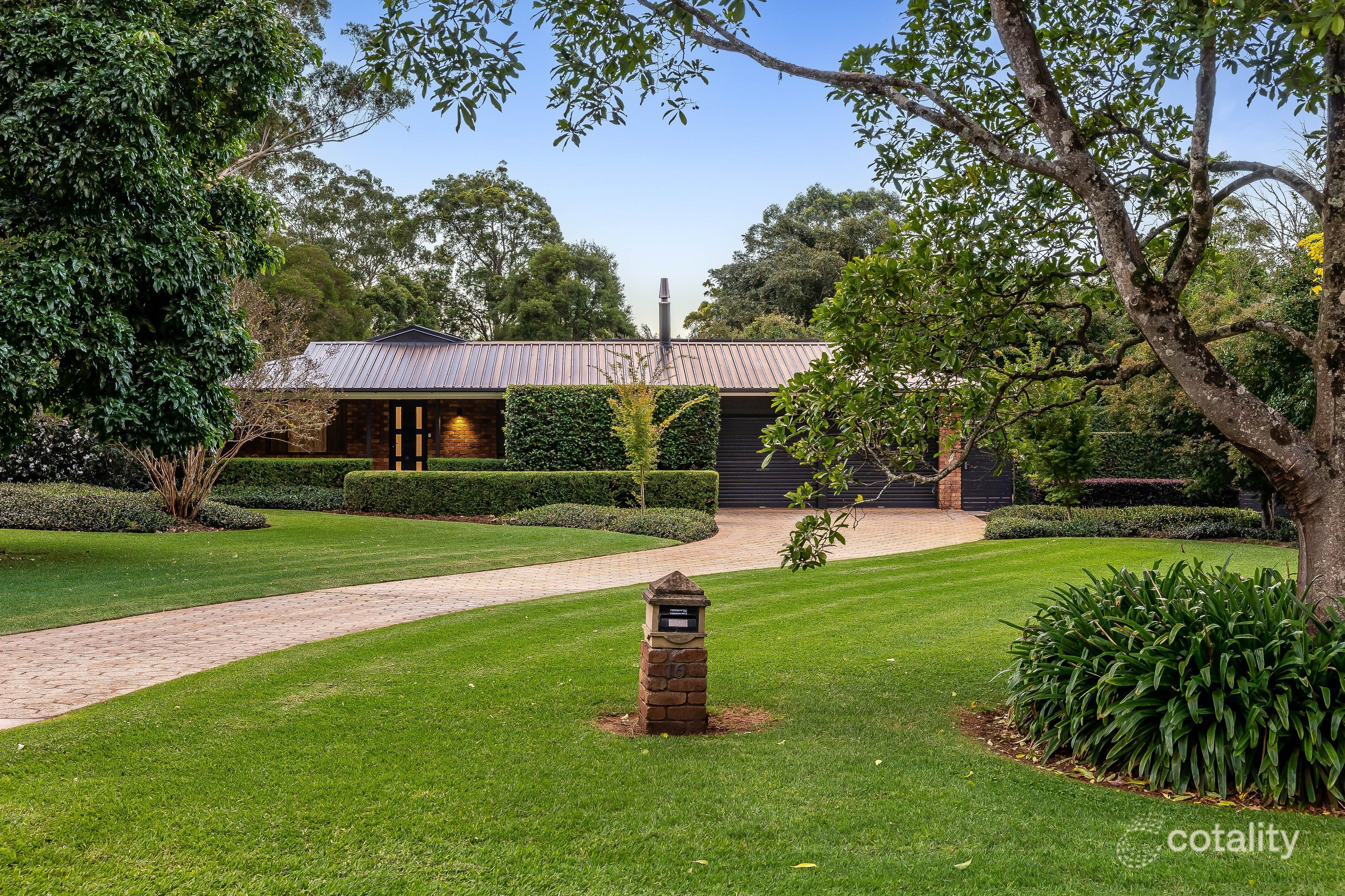 16 Orange Grove Rd, Highfields, QLD 4352