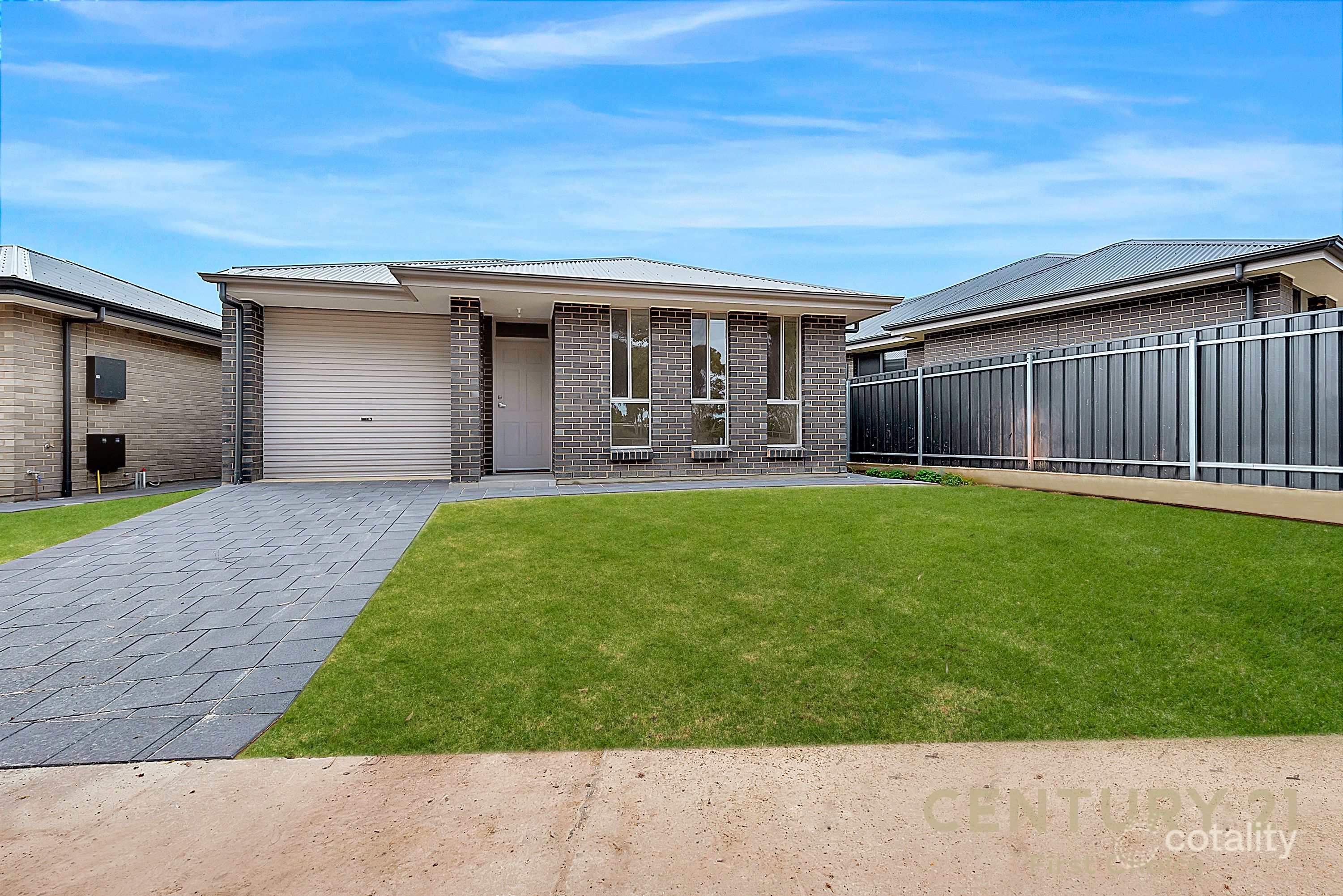 2 Alderney Ave, Clearview, SA 5085