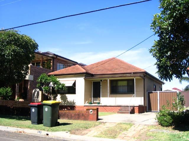 11 Rosebank Ave, Kingsgrove, NSW 2208