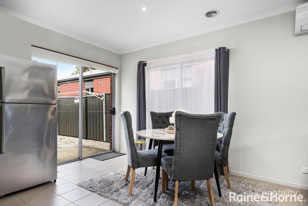 27a/39 Astley Cres, Point Cook, VIC 3030