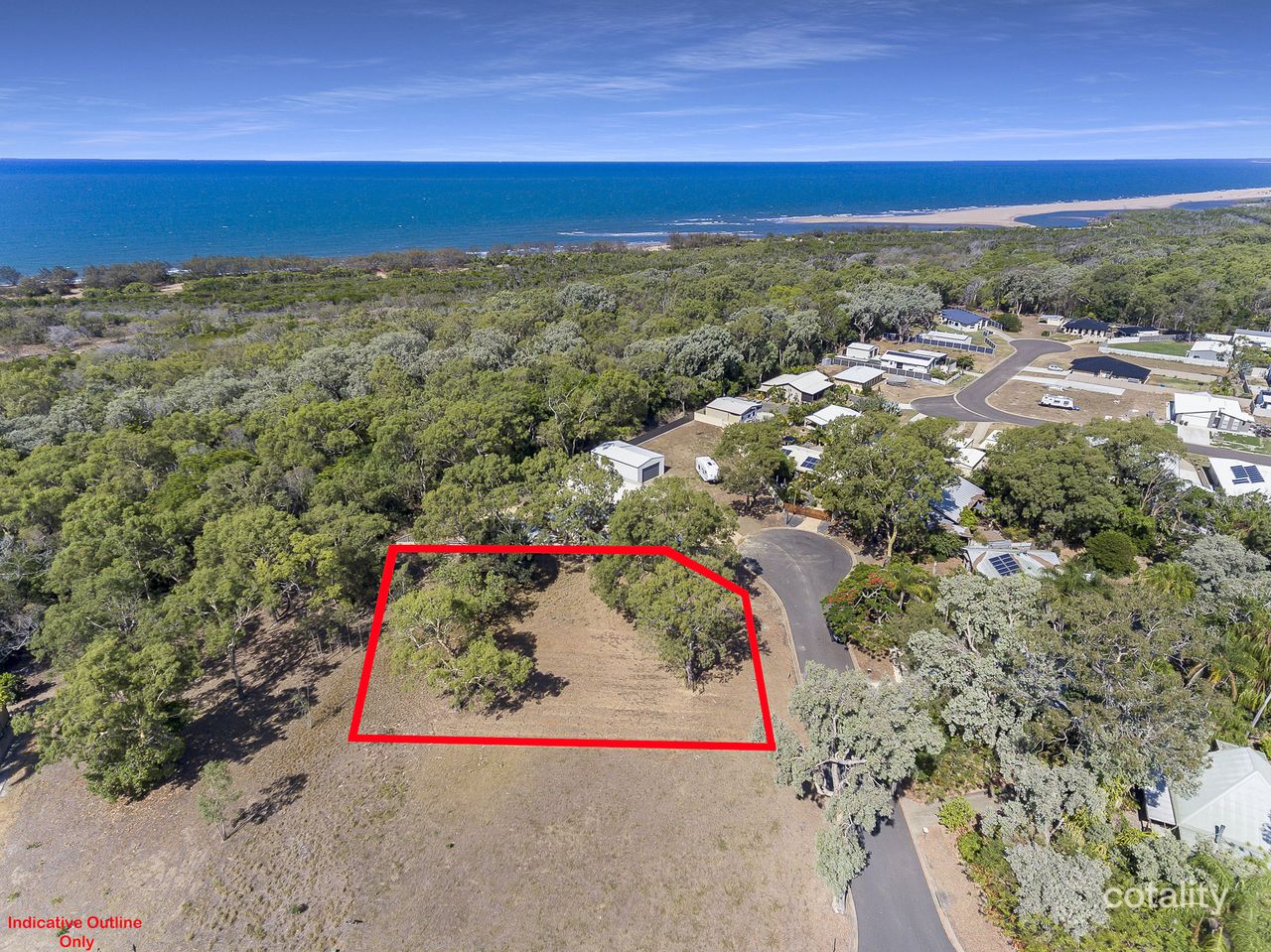 2 Storm Petrel Ct, Moore Park Beach, QLD 4670