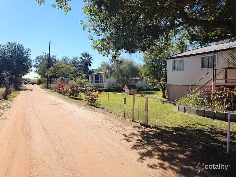 62 Thistle St, Blackall, QLD 4472