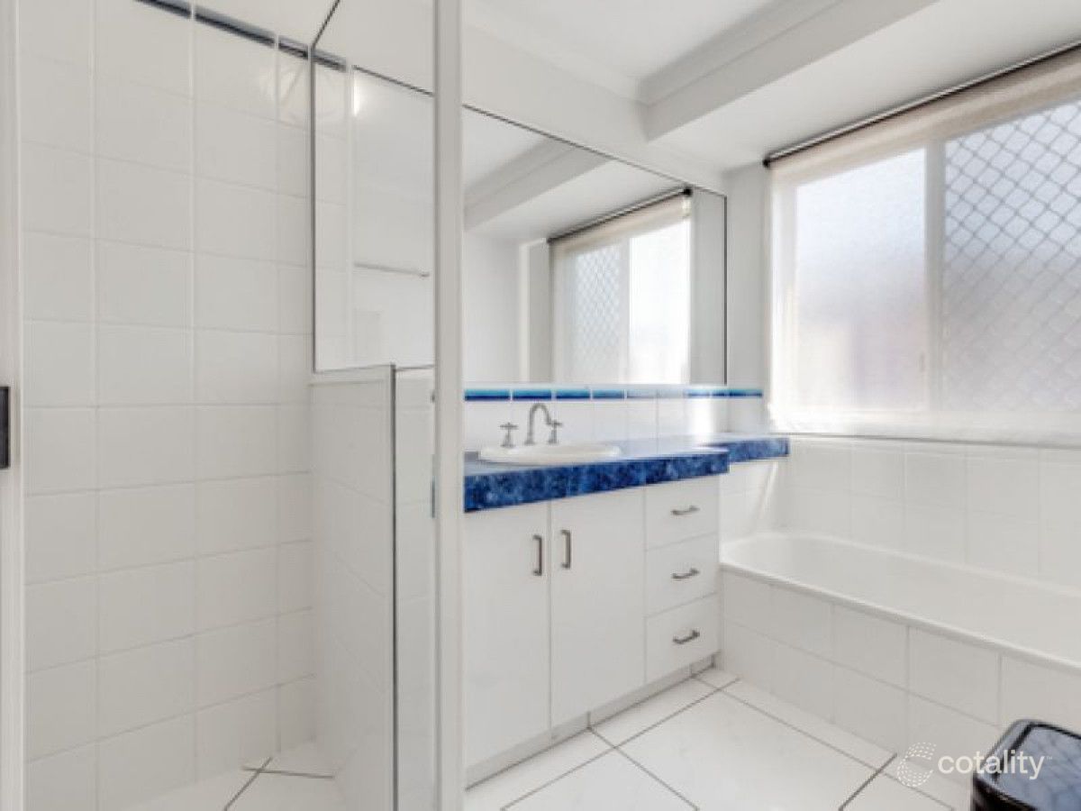 22 Marine Pde, Bucasia, QLD 4750