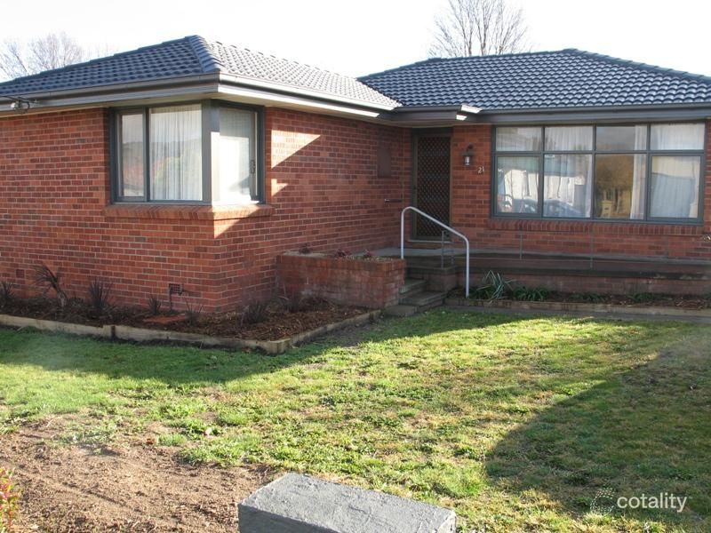 21 White Ave, Queanbeyan, NSW 2620