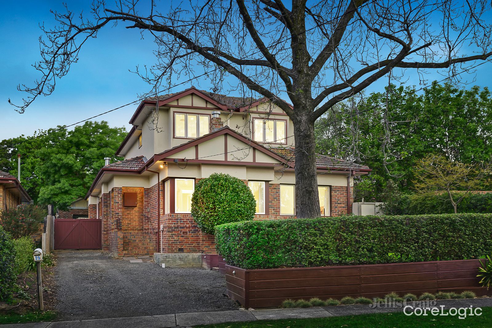 25 Welfare Pde, Glen Iris, VIC 3146