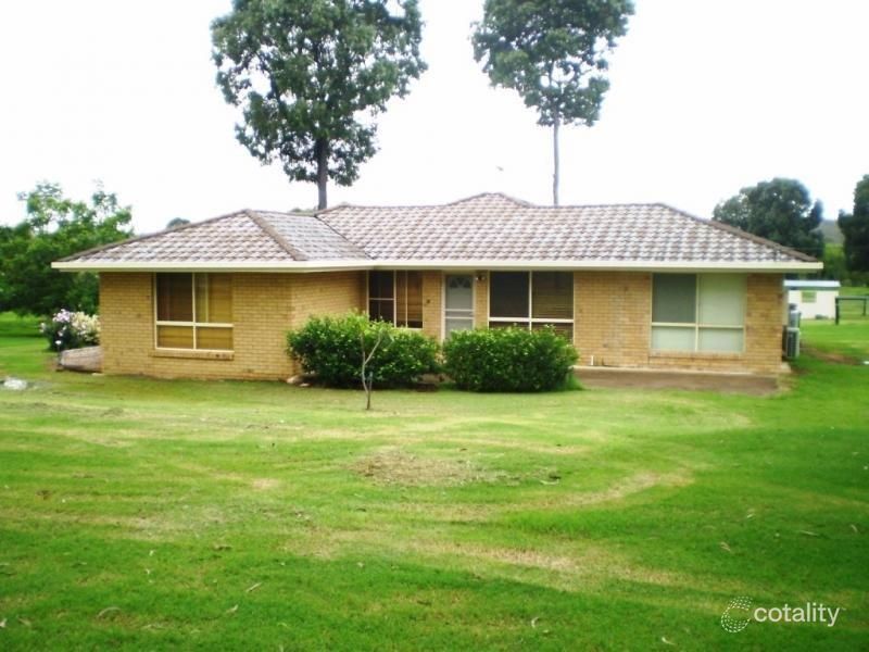13 Summerholm Rd, Summerholm, QLD 4341