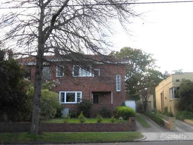 2 Younger Ct, Kew, VIC 3101