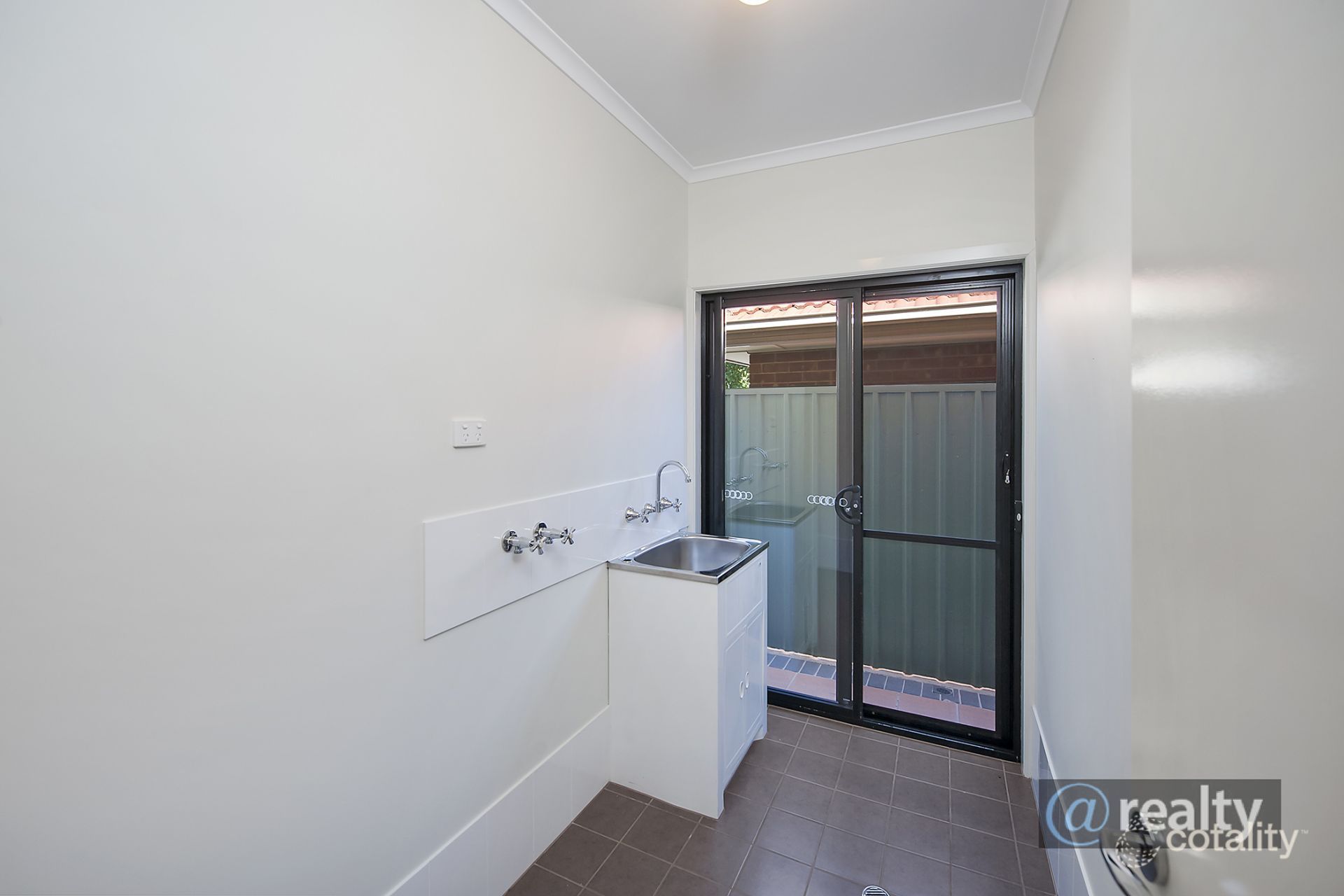 10/23 Susan St, St Agnes, SA 5097