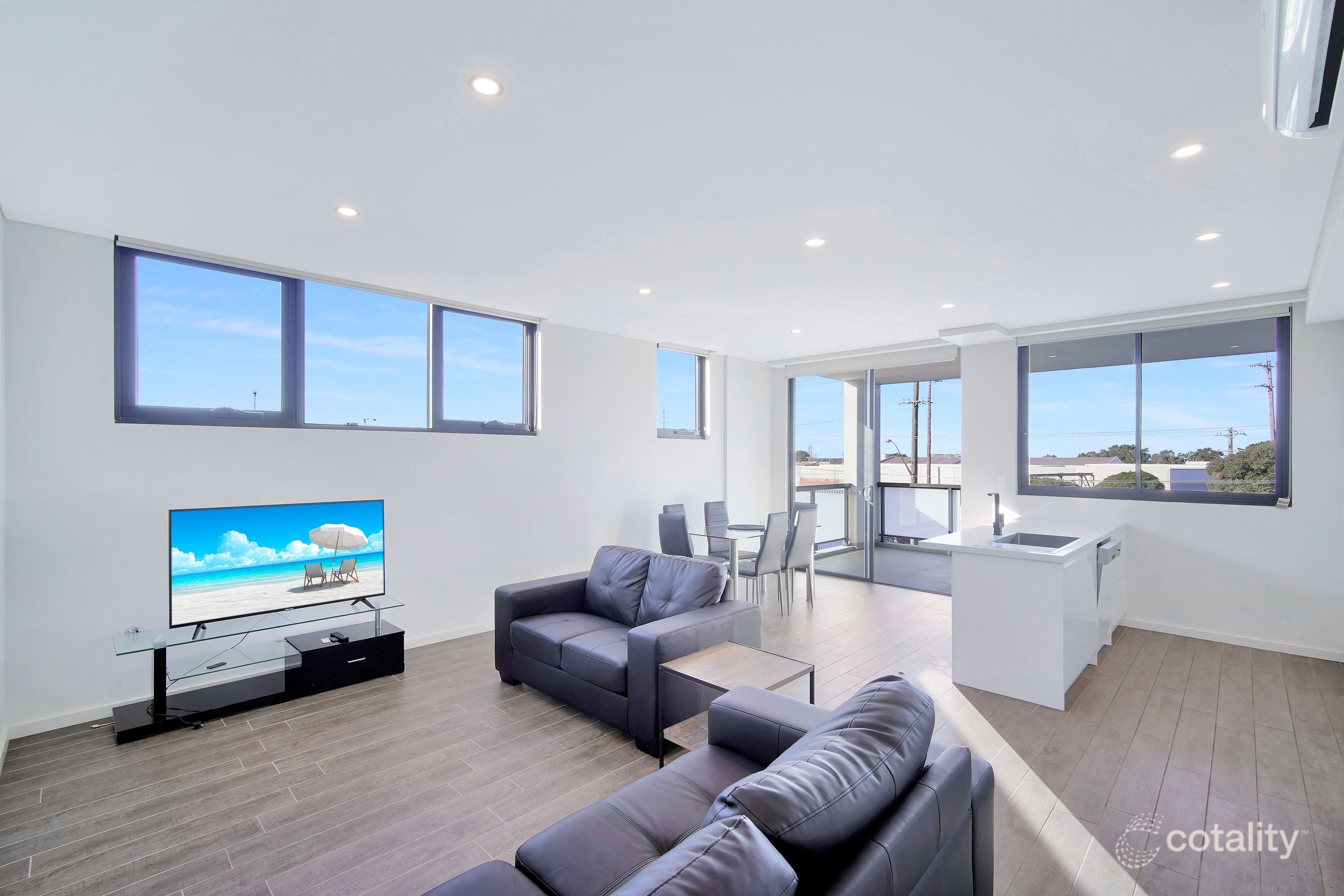 103/118 Gladstone Ave, Coniston, NSW 2500