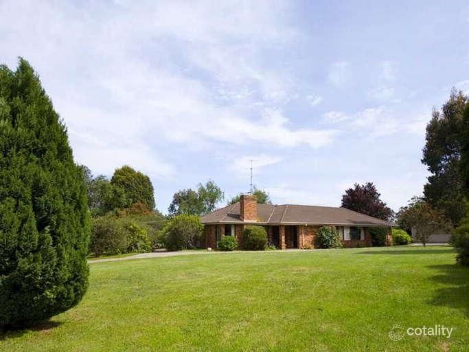 88 High St, Trentham, VIC 3458