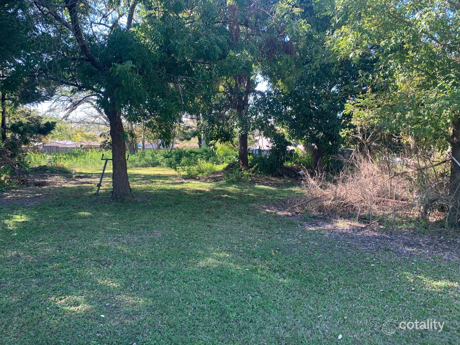 3 Murrays Rd, Glenella, QLD 4740