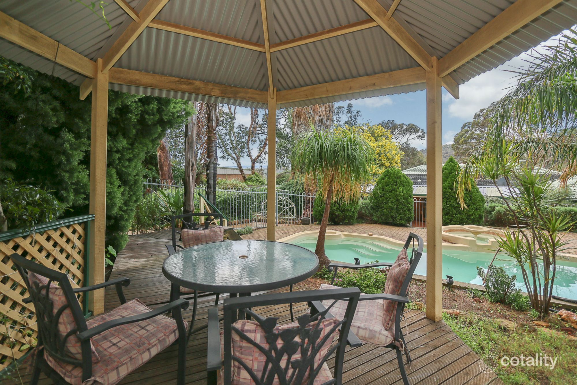 41 Jade St, Mount Richon, WA 6112