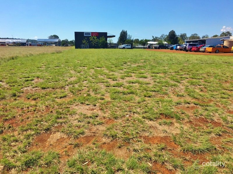 15 Rogers Dr, Kingaroy, QLD 4610