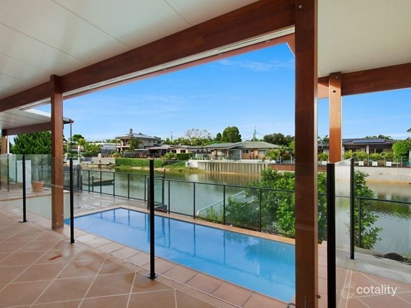 12 Monte Vista Ct, Broadbeach Waters, QLD 4218