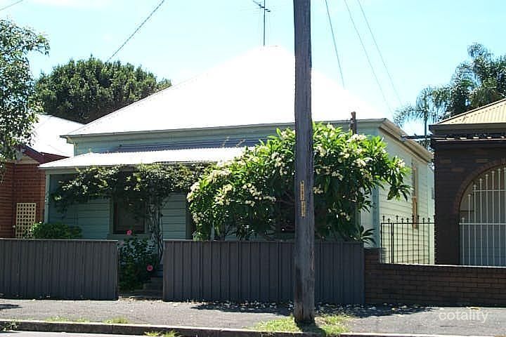19 Lewis St, Islington, NSW 2296