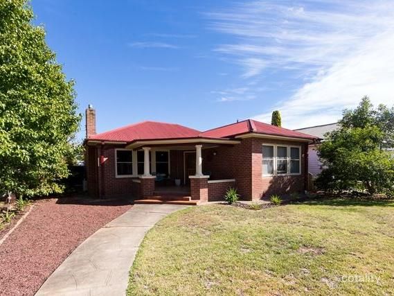19 Murray St, Cootamundra, NSW 2590