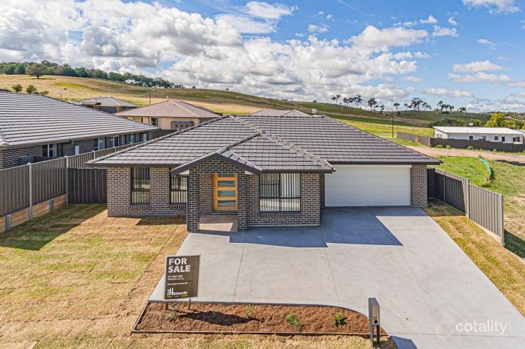 30 Cookes Rd, Armidale, NSW 2350