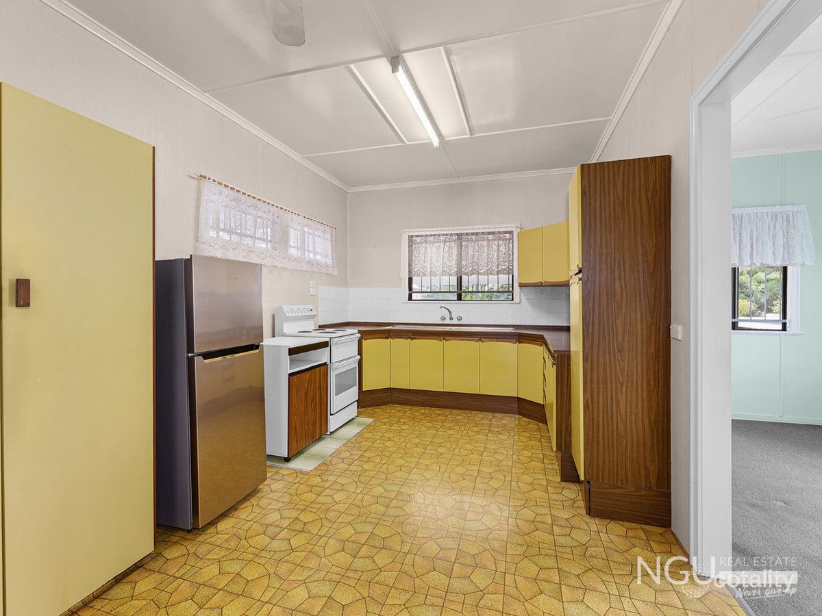 21 Hayes St, Brassall, QLD 4305