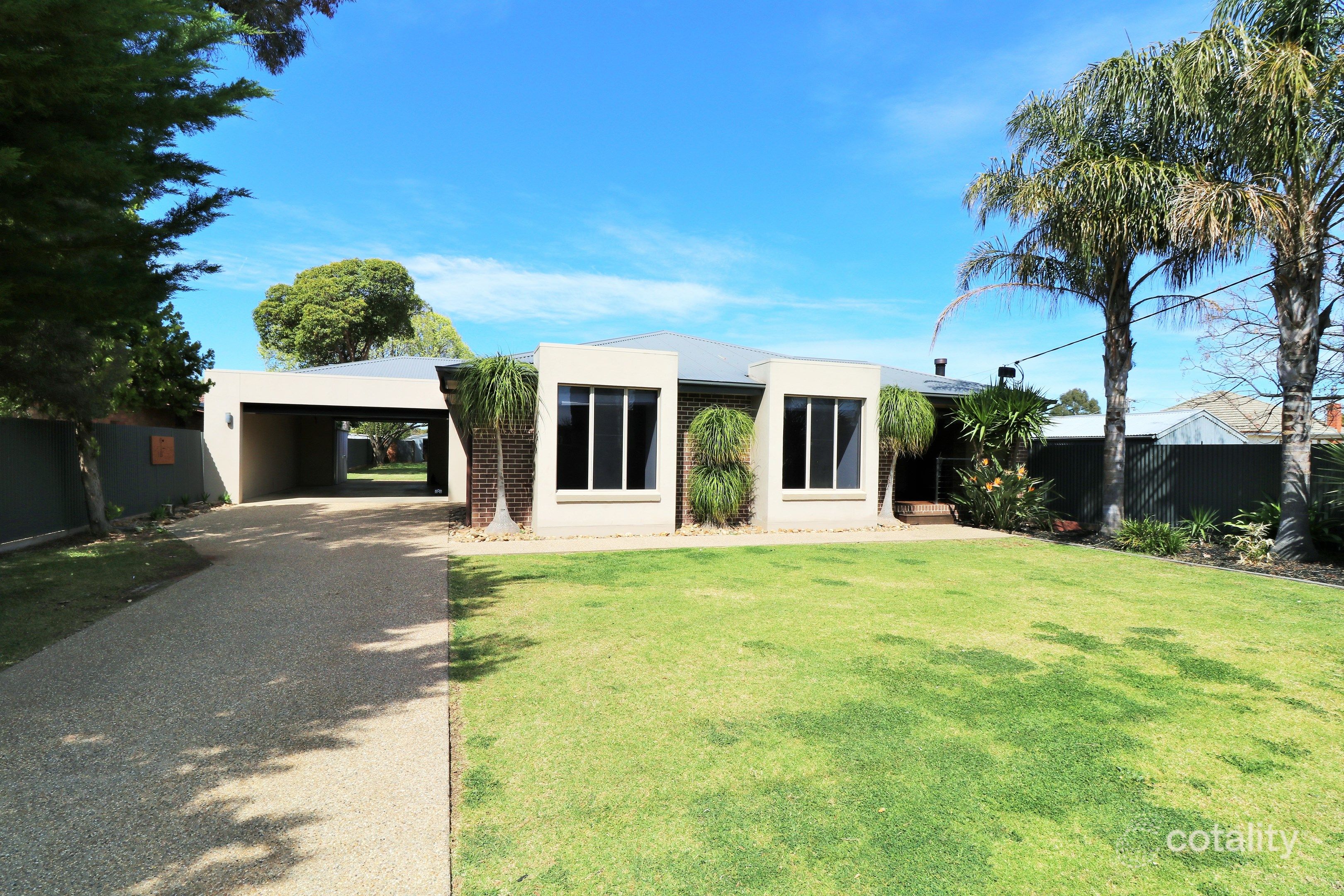 32 Mitchell St, Kerang, VIC 3579