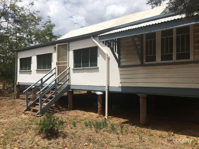 37 Elizabeth St, Duaringa, QLD 4712