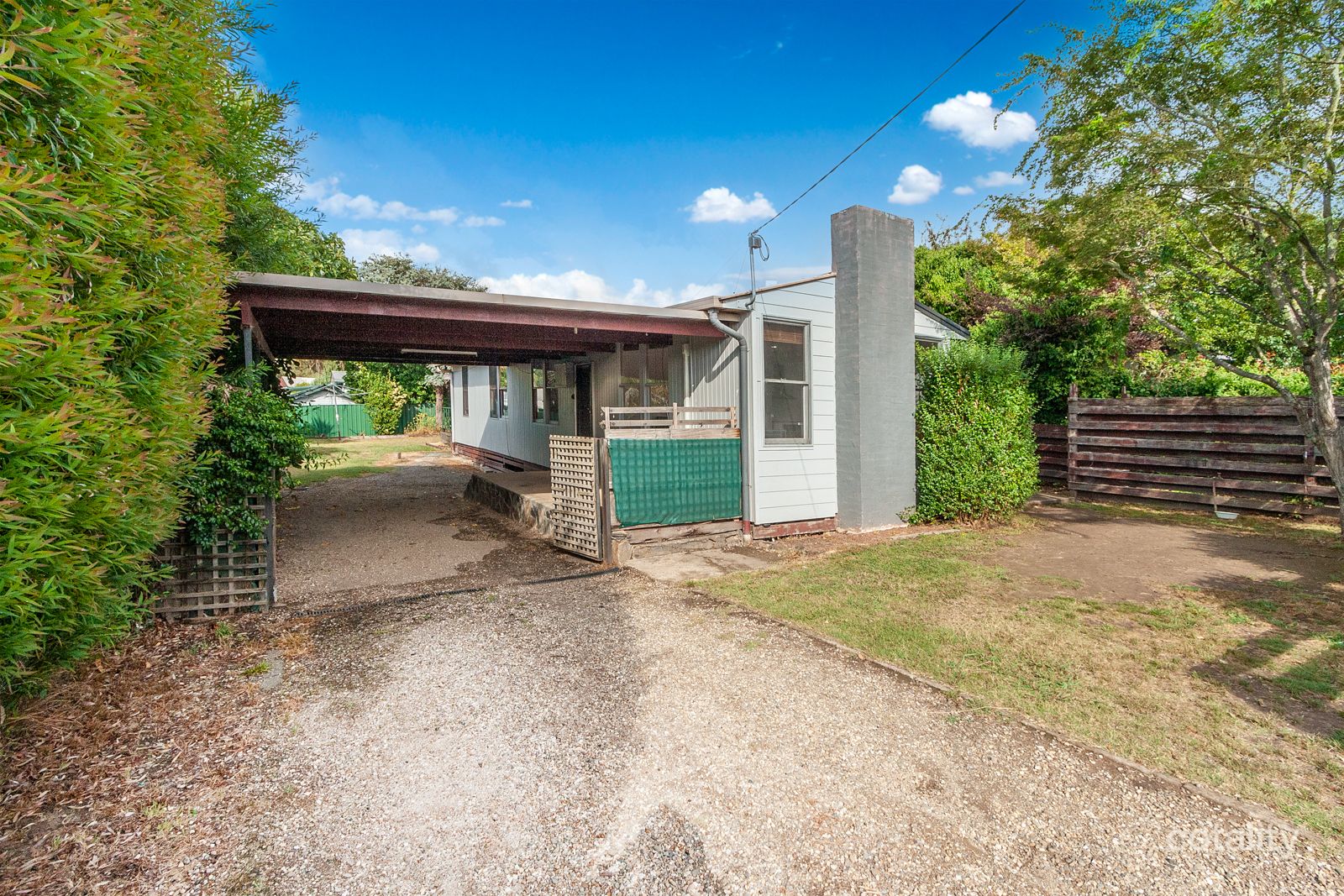 13 Ninth St, Eildon, VIC 3713