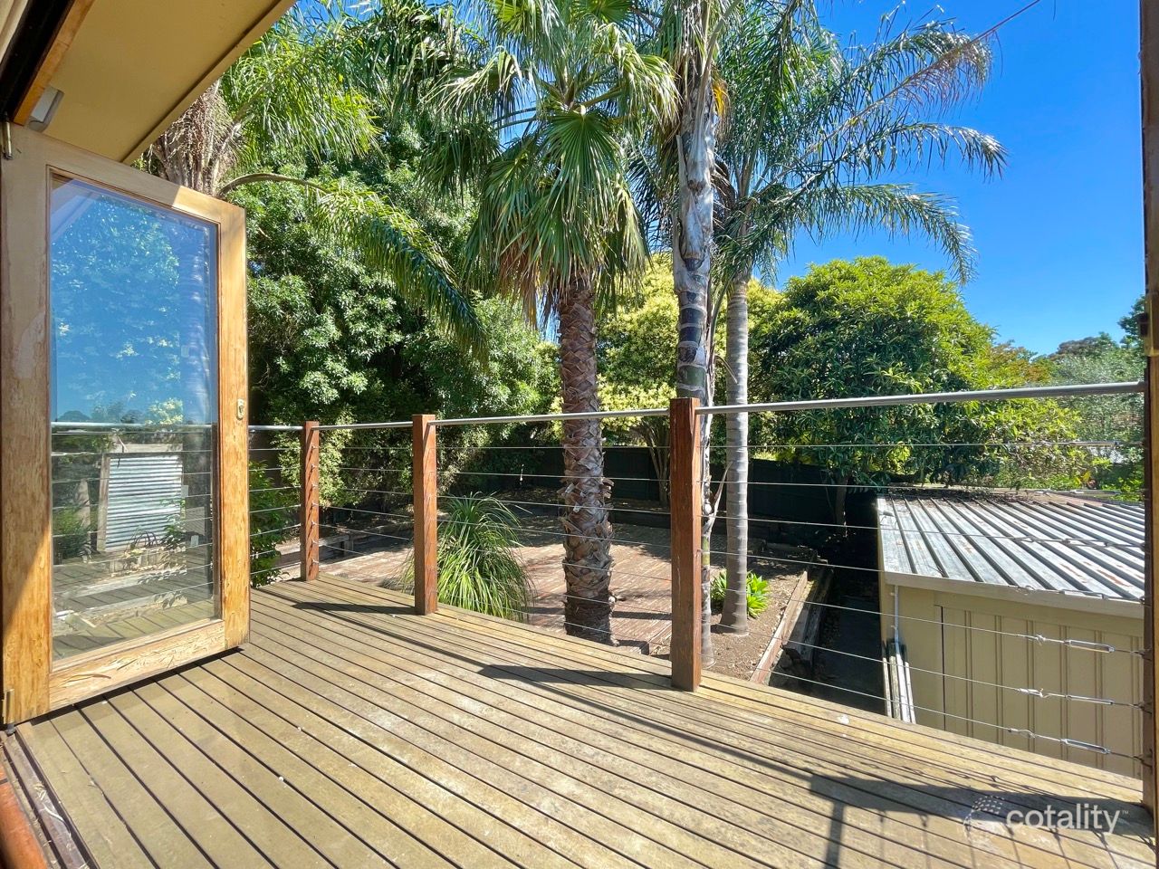 41 Renshaw St, Doncaster East, VIC 3109