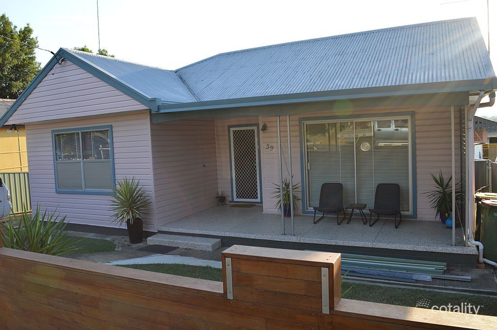 39 Desmond St, Cessnock, NSW 2325