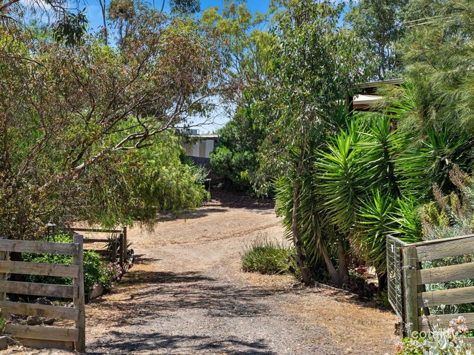 3 Love Cl, Maddingley, VIC 3340