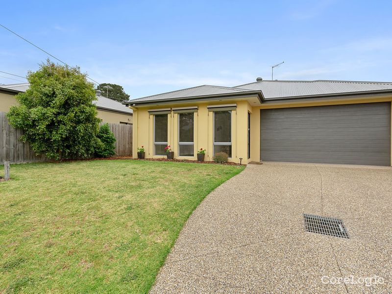 30 Clovelly Ave, Rosebud, VIC 3939