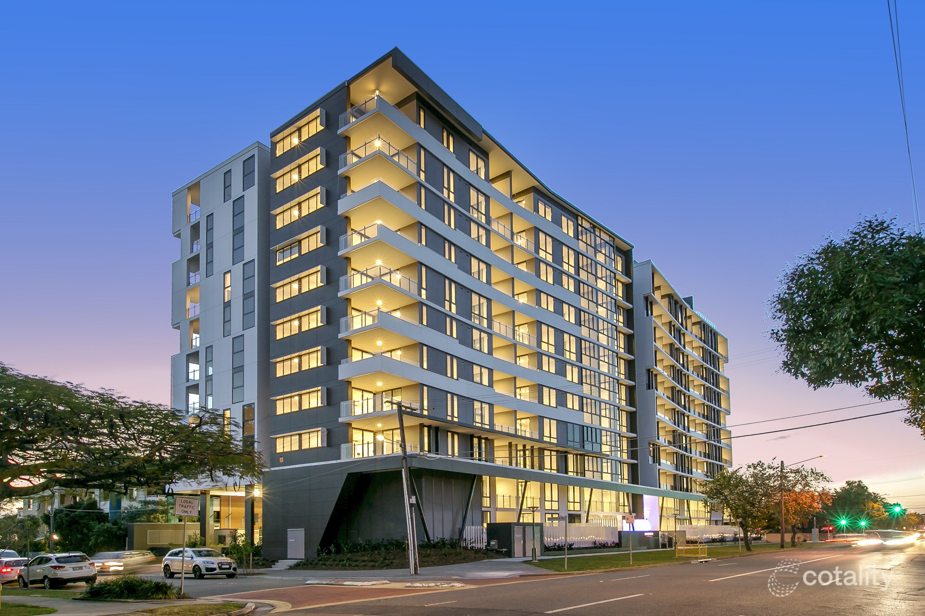 1009/123 Cavendish Rd, Coorparoo, QLD 4151