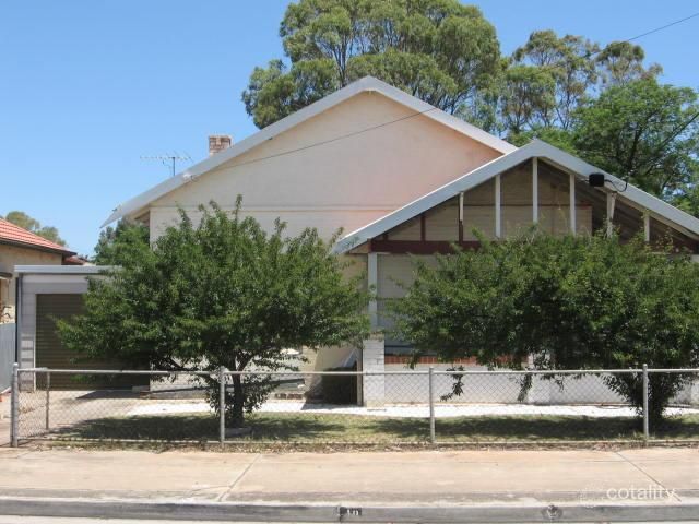 18 Hampton Cres, Largs Bay, SA 5016