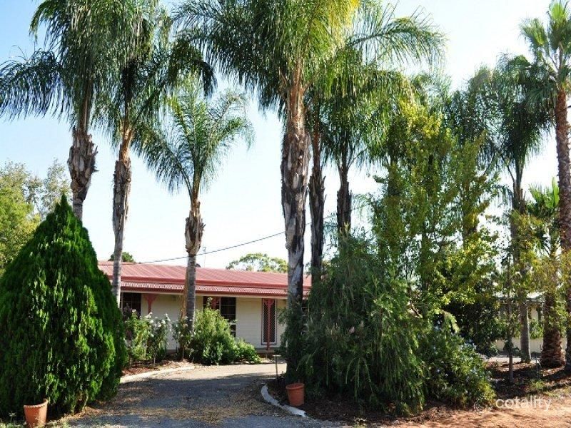 18 Wilga St, Hanwood, NSW 2680