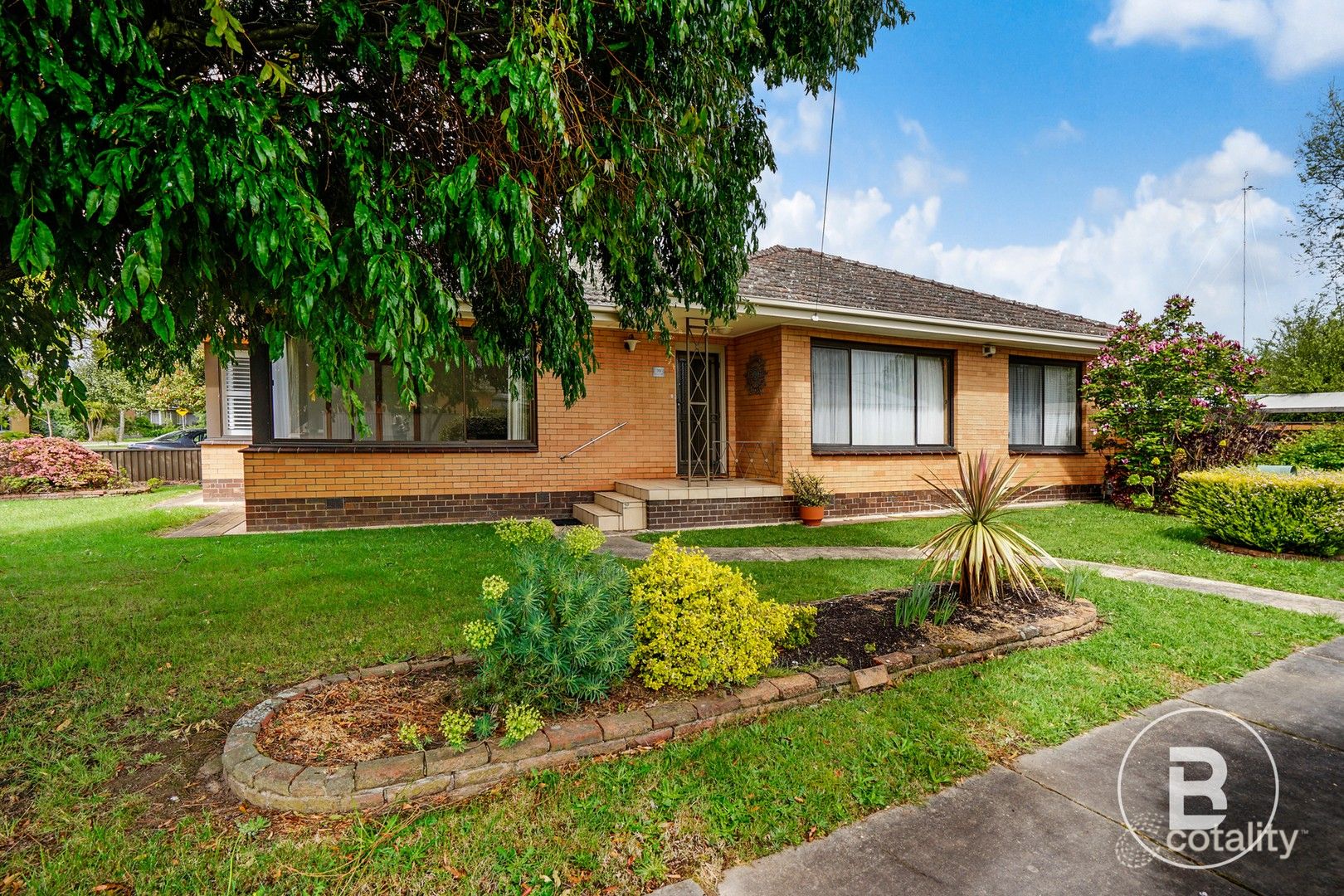 39 Browns Pde, Wendouree, VIC 3355