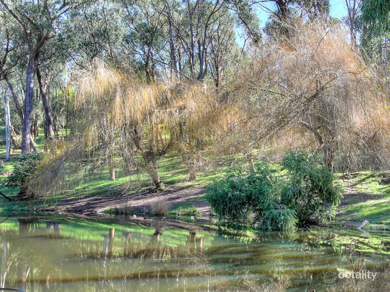 16 Manna Gum Lane, Crafers West, SA 5152