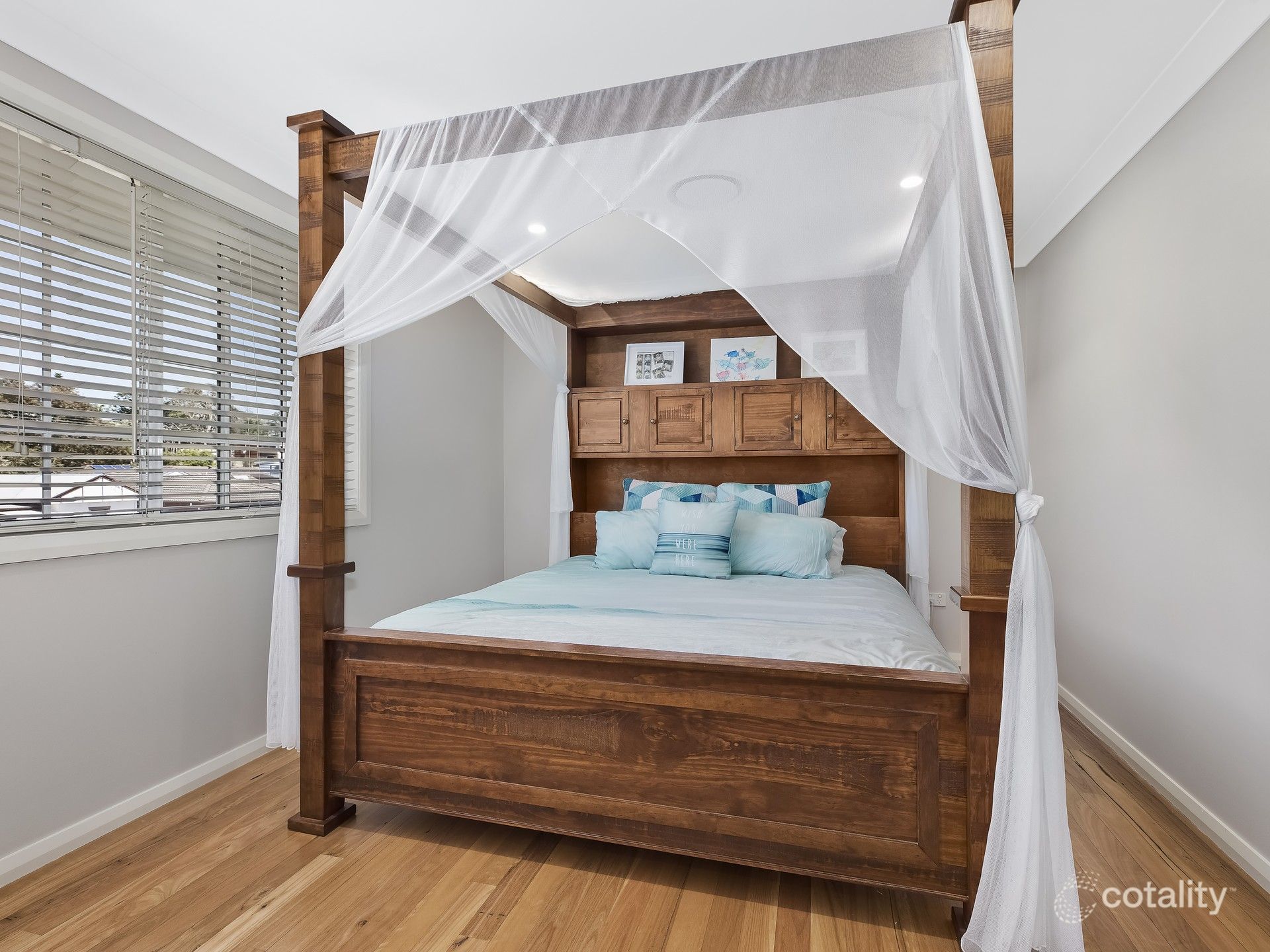 3 Tenth Ave, Budgewoi, NSW 2262