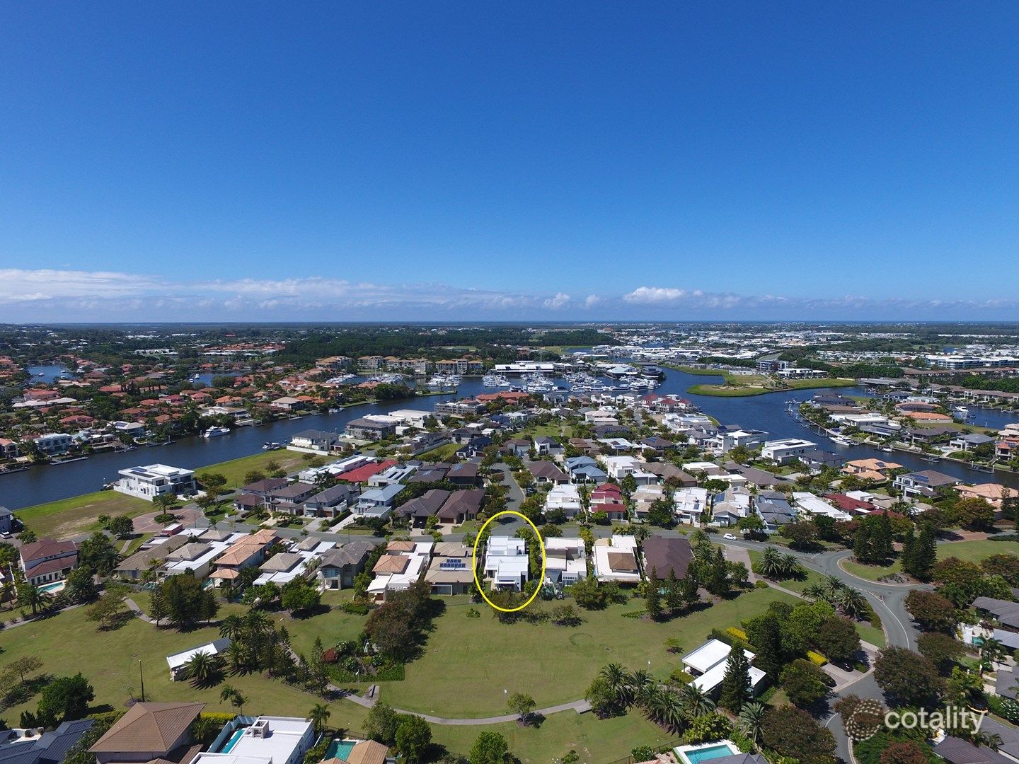 2813 Gracemere Cct E, Hope Island, QLD 4212