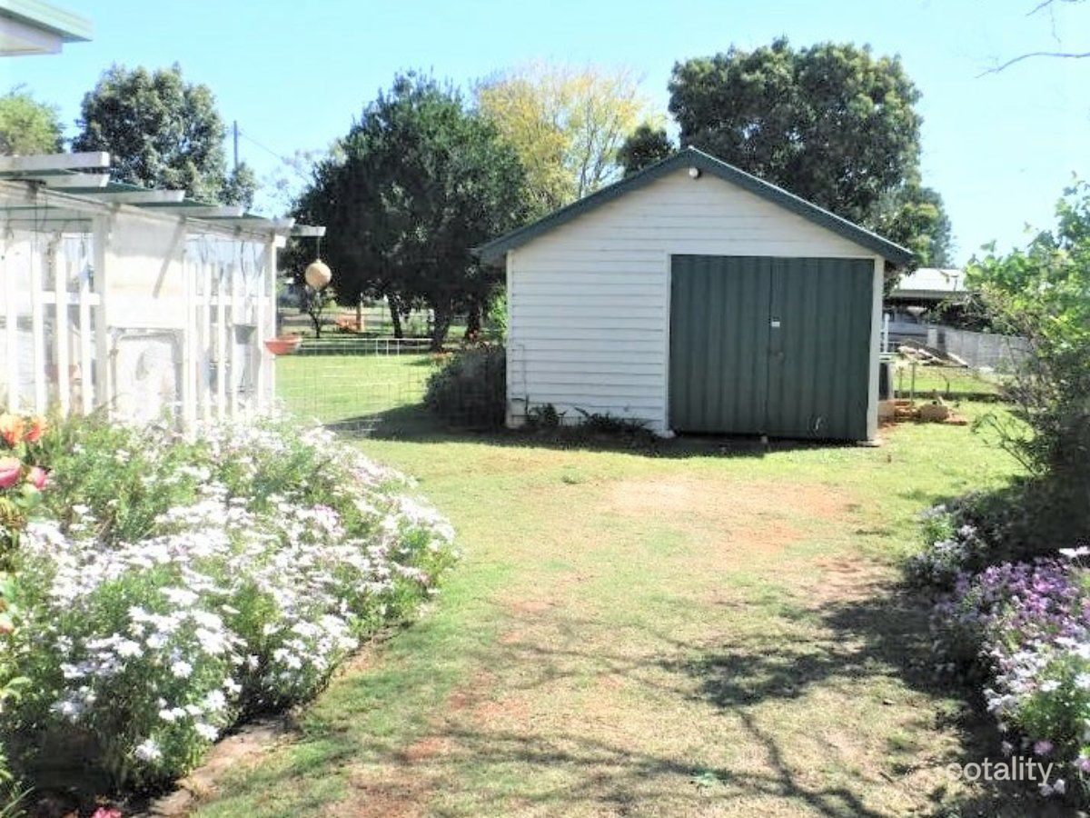 44 Avoca St, Kingaroy, QLD 4610