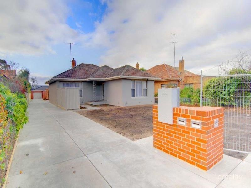 1/1338 Gregory St, Lake Wendouree, VIC 3350