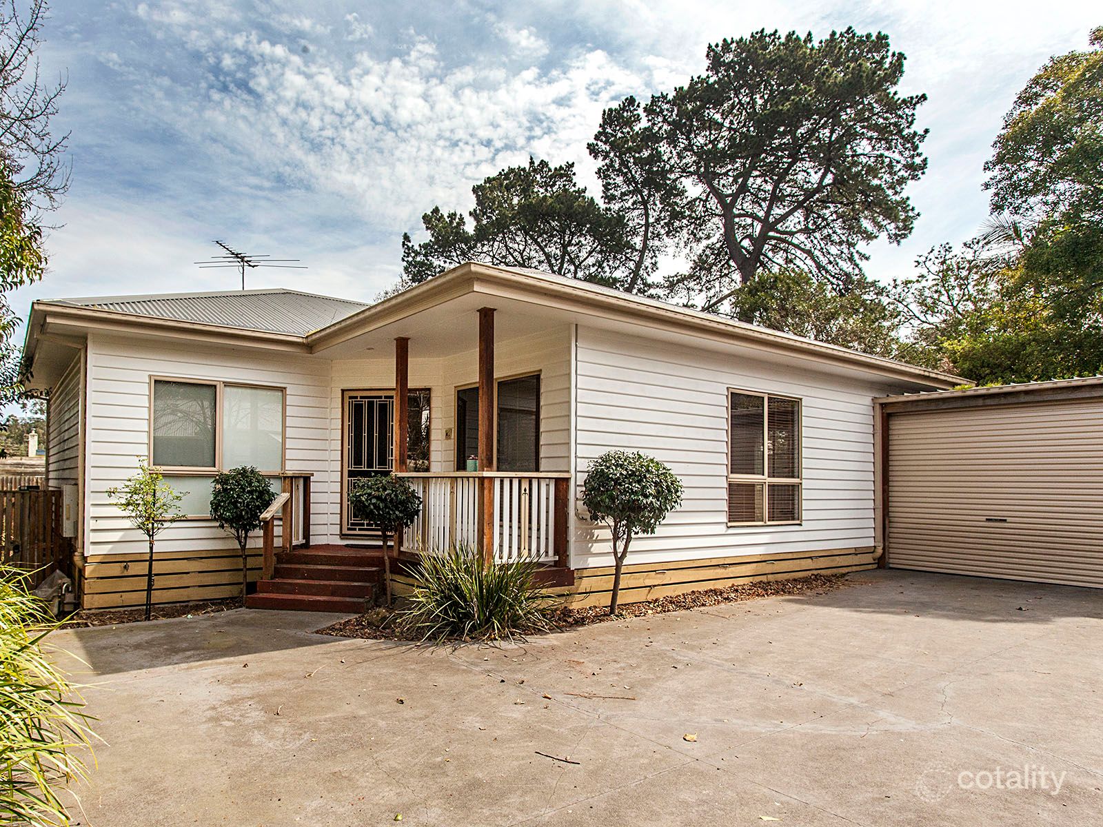 2/11 Dixon Ave, Croydon, VIC 3136