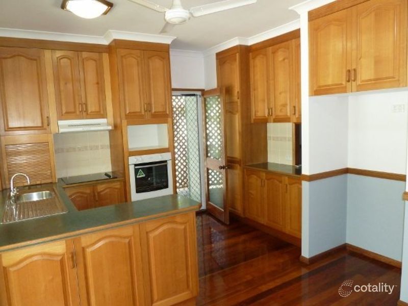 31 Slade Esp, Slade Point, QLD 4740