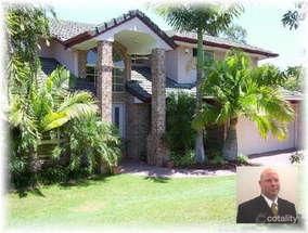 15 Avondale Cres, Parkinson, QLD 4115