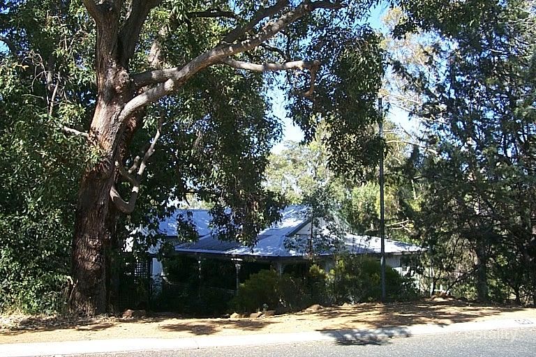 101 Railway Rd, Gooseberry Hill, WA 6076