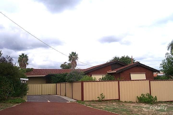 6 Chalfont Way, Swan View, WA 6056