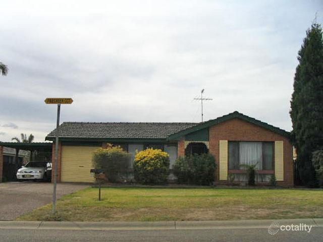 38 Pine Creek Cct, St Clair, NSW 2759