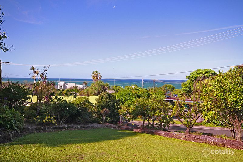 16 Barra Cres, Coolum Beach, QLD 4573