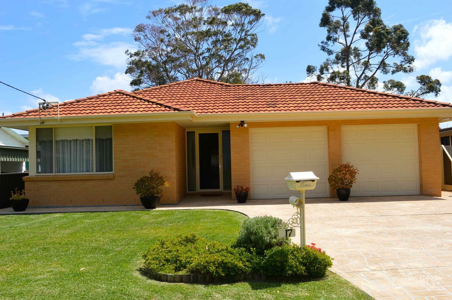 17 Elanora Pde, Basin View, NSW 2540